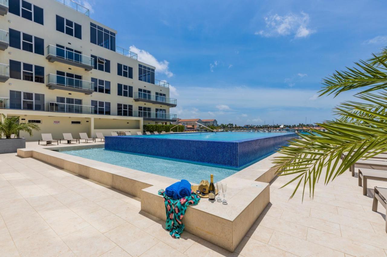 Warm Nicely Decorated Unit Unbeatable Location Oranjestad Zewnętrze zdjęcie